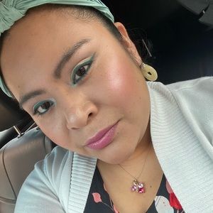 Meet your Posher, Yasmin